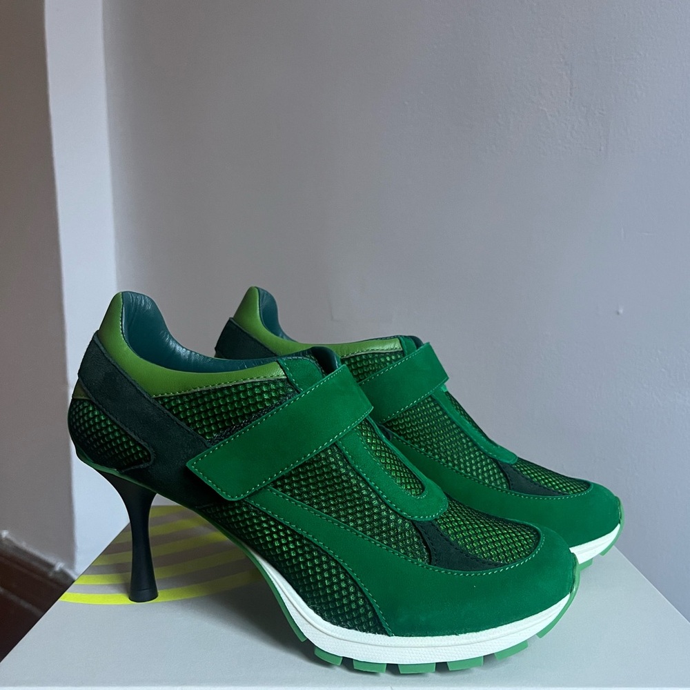Sneex Womens “The Tepper” Sneakers Pumps Varsity Green Size US 7